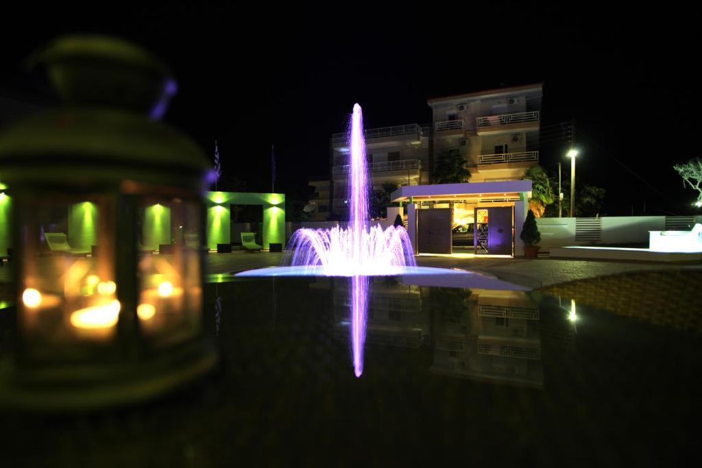 Hotel Dias Olympiakí Aktí Buitenkant foto