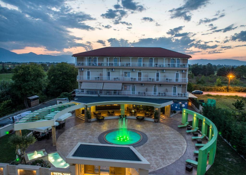 Hotel Dias Olympiakí Aktí Buitenkant foto